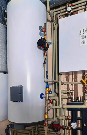 https://armadalehotwater.com.au/uploads/2025/06/hot-water-installs-34383.jpg